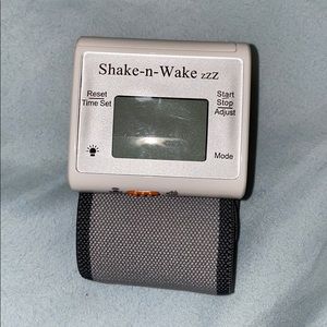 Shake-n-wake (wearable alarm clock)
